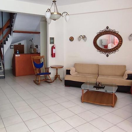 Περσεφονη Hotel Kamena Vourla Bagian luar foto