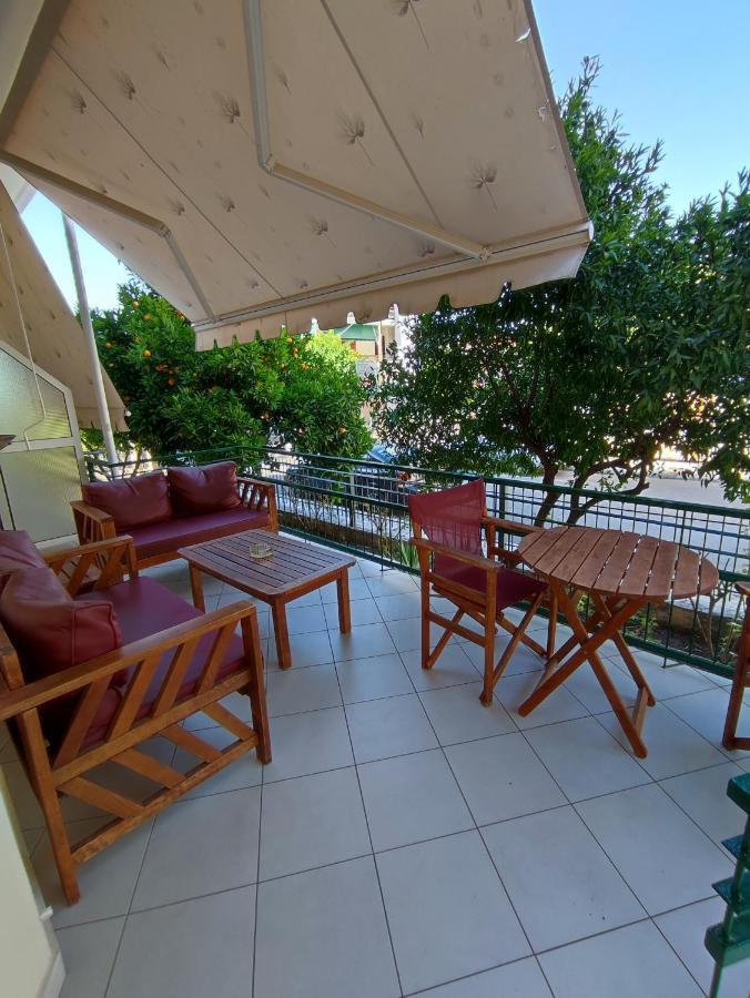 Περσεφονη Hotel Kamena Vourla Bagian luar foto